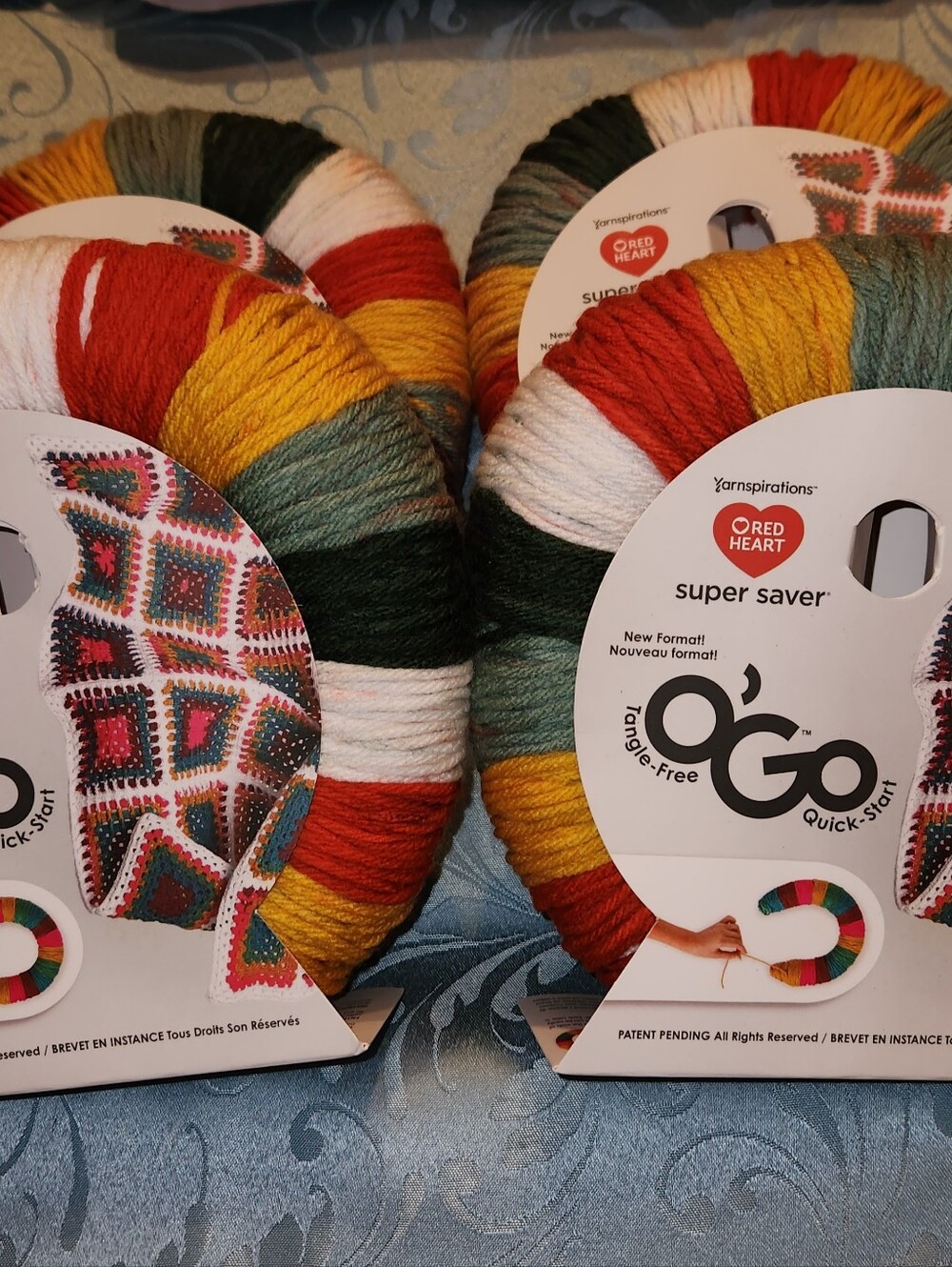 Red Heart O'Go Super Saver Multicolor Yarn - # 7196 Christmas Noel Navidad E551